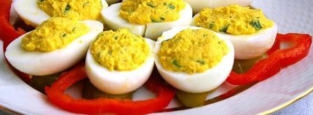 фаршированные яйца под майонезом. Шаг 7