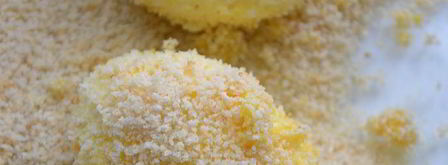 фаршированные яйца в сухарях. Шаг 4