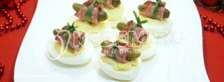 фаршированные яйца зимняя закуска. Шаг 9