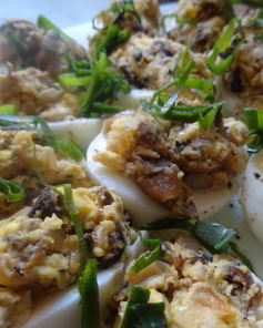 Яйца фаршированные с грибами