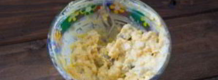 яйца, фаршированные сельдью. Шаг 4