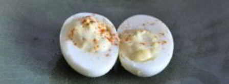 яйца куриные фаршированные. Шаг 7