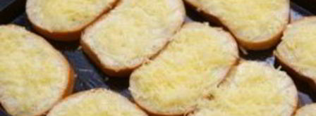 гренки с чесноком и сыром в духовке. Шаг 6