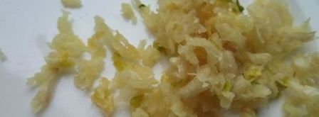 гренки с чесноком на сковороде. Шаг 4