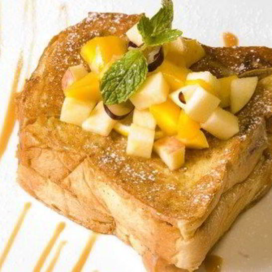 Рецепт гренков с корицей и грушевым соусом