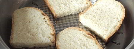 гренки с сыром и луком на сковороде. Шаг 5