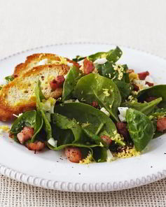 Крутоны — гренки с сыром в яично-молочной смеси