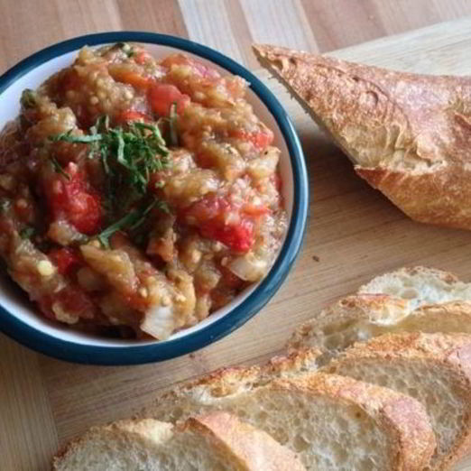 Икра из баклажанов и перца