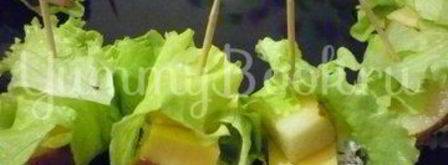 изящные канапе с грушей, ветчиной и сыром. Шаг 17