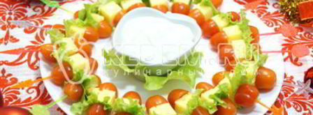 канапе рождественский венок. Шаг 7