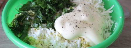 канапе с консервированным тунцом и чесночным майонезом. Шаг 5