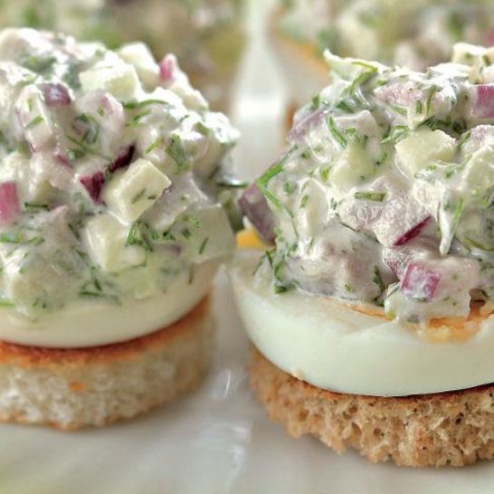 Рецепт канапе с сельдью