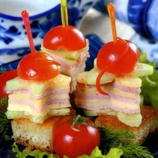 Рецепт канапе с ветчиной и сыром