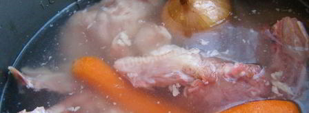 холодец из курицы в мультиварке. Шаг 3