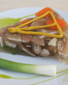 Холодец из свиных ушей