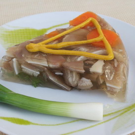 Рецепт холодца из свиных ушей