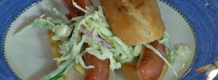 хот-доги с зелеными овощами и горчичным майонезом. Шаг 10