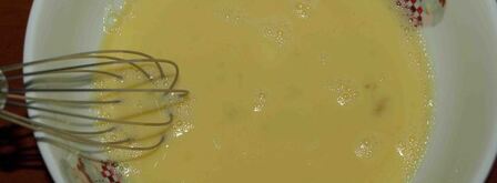 омлет с луком-пореем, шпинатом и сыром. Шаг 5