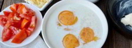 омлет с помидорами. Шаг 3