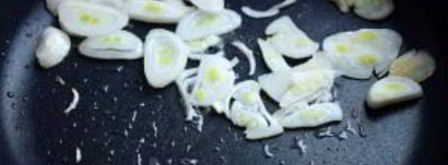 паштет из куриной печени с коньяком и гранатовым желе. Шаг 3