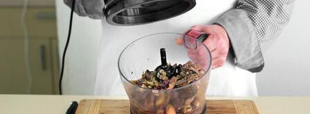 паштет из куриной печенки с яблоками и тимьяном. Шаг 5