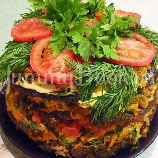 Рецепт печеночного торта с зеленью и помидорами