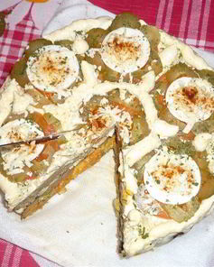 Торт из печени с двумя разными начинками