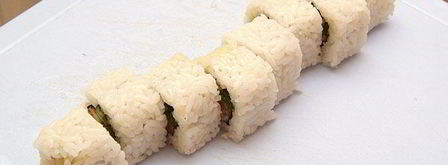 ролл в стружке тунца бонито. Шаг 13