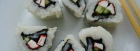 роллы рисом наружу. Шаг 6