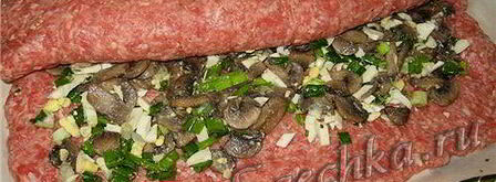 мясной рулет с грибами. Шаг 6