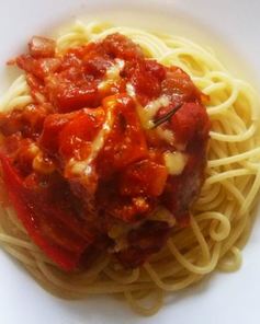 Мясной рулет со спагетти