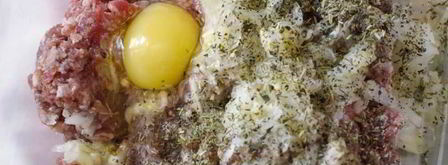 рулет из фарша с яйцом и сыром. Шаг 3