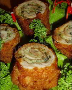 Рулет из грудинки свиной Пенечки