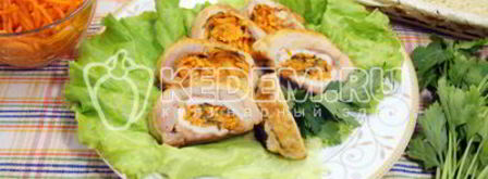 рулет из окорочка с морковью по-корейски. Шаг 11