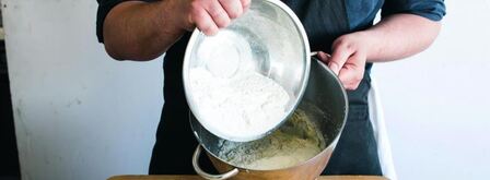 рулет из творожного теста с брынзой и зеленью. Шаг 5