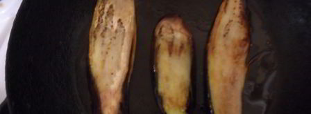 рулетики из баклажанов с арахисовой пастой. Шаг 7