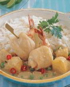 Рулетики из рыбы с креветками в соусе карри