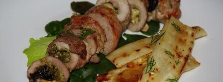 рулетики из свинины с черносливом и ореховым песто. Шаг 15