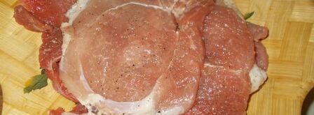 рулетики из свинины с черносливом и ореховым песто. Шаг 5