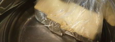 сырный рулет с сухофруктами и орехами. Шаг 5