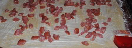 закусочный рулет мозаика. Шаг 7