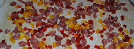 закусочный рулет мозаика. Шаг 8