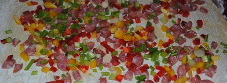 закусочный рулет мозаика. Шаг 9