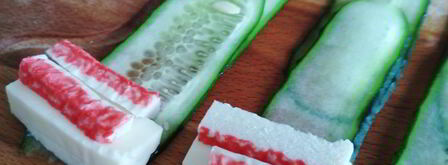 закусочные рулетики из огурцов. Шаг 4