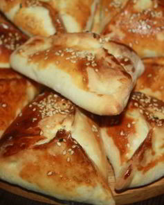 Быстрая самса из слоеного теста с говяжьим фаршем