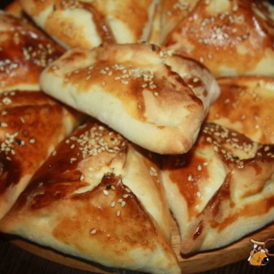 Рецепт быстрой самсы из слоеного теста с говяжьим фаршем