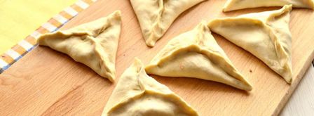 самса из слоеного теста с мясным фаршем. Шаг 4