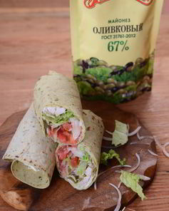 Шаурма с курицей и майонезом Махеев