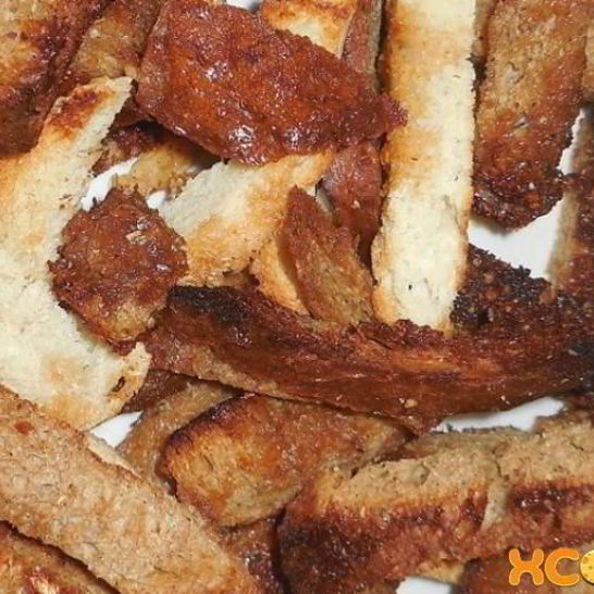 Рецепт домашних сухариков в духовке