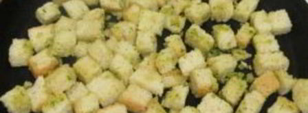 луковые сухарики к салатам и супам. Шаг 6